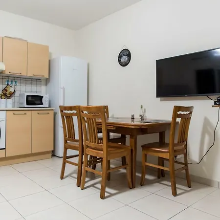 Lägenhet City Center Flat 101 *
